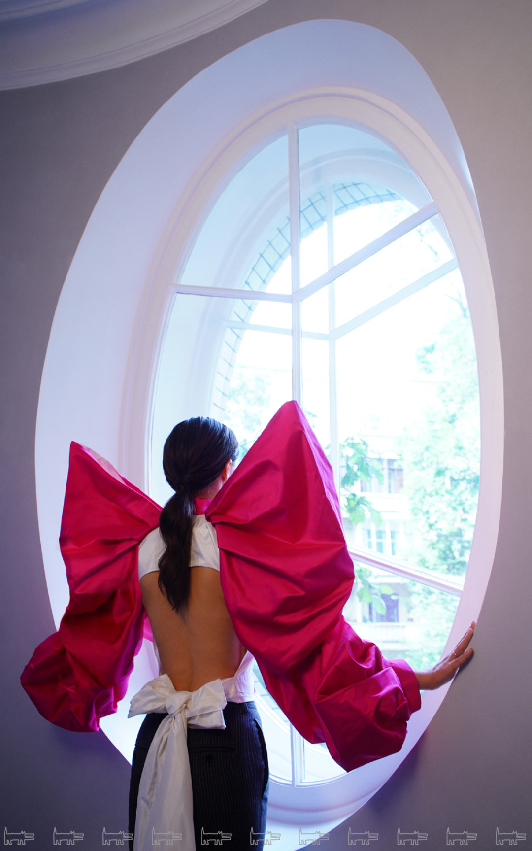 На Ксении: брюки Celine (ДЛТ), блуза Atelier Biser