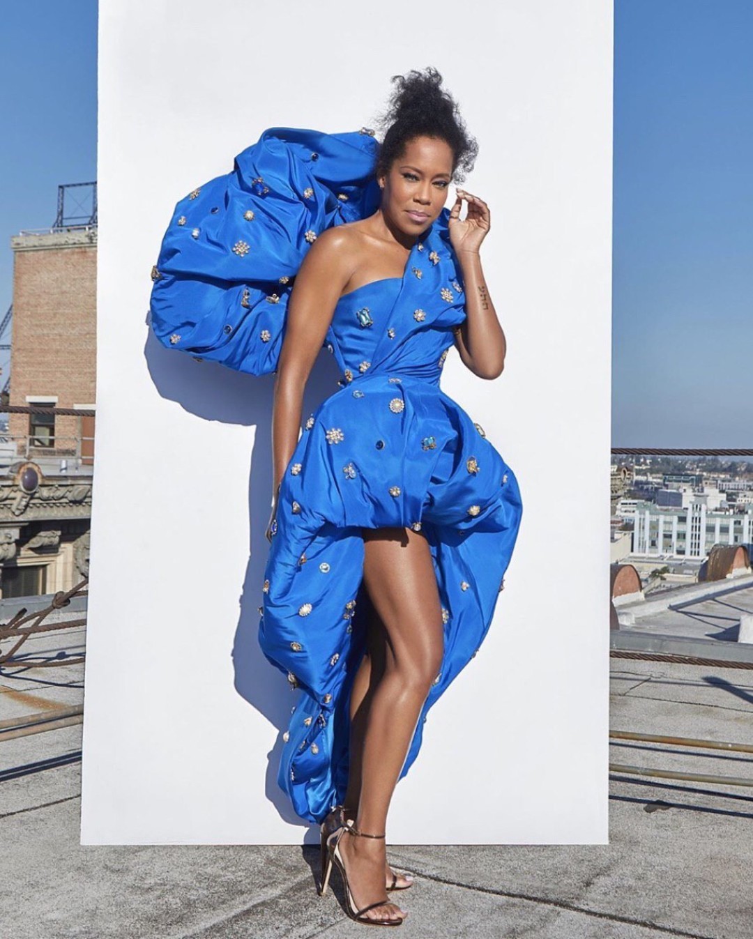 Реджина Кинг в Schiaparelli