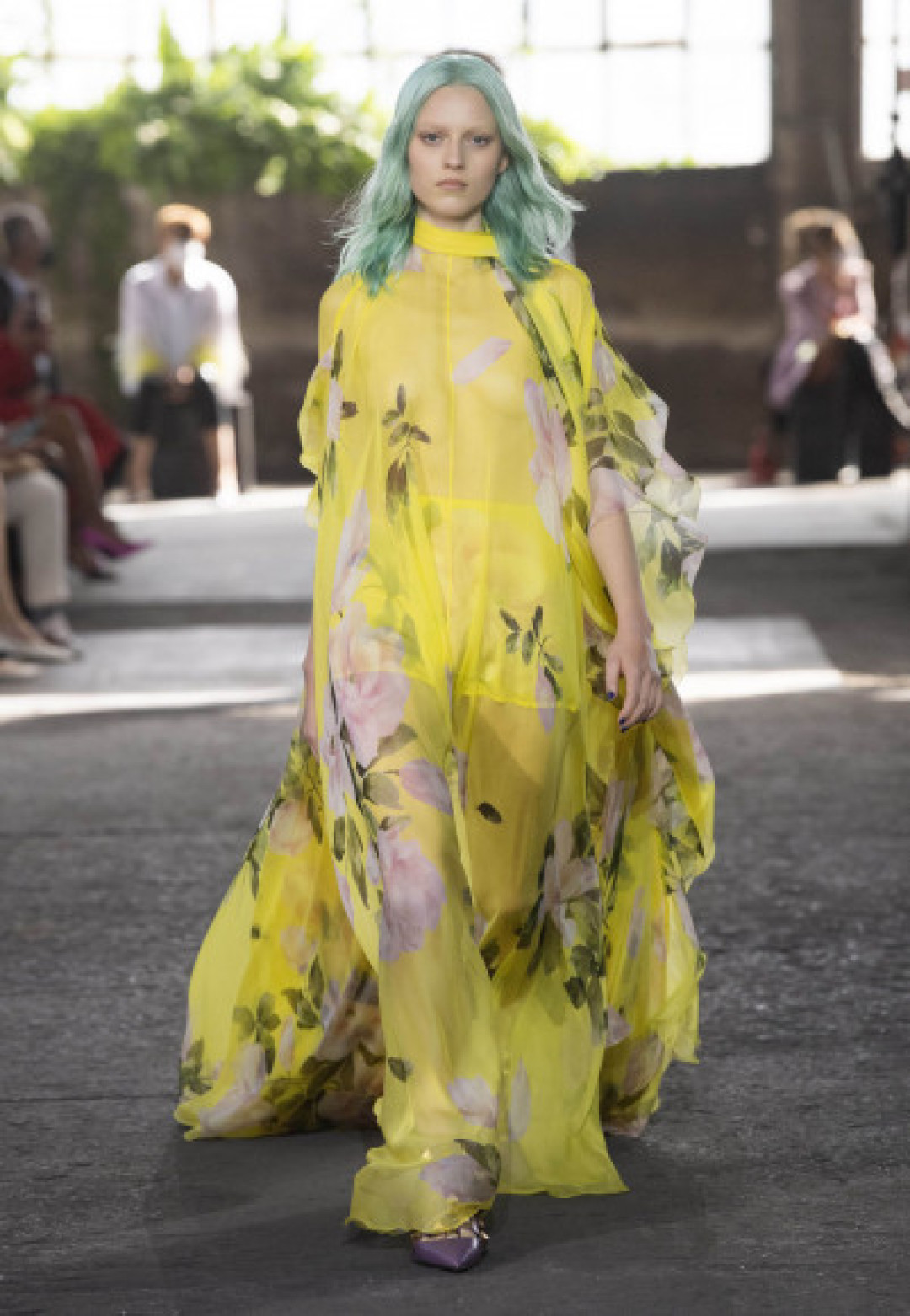 Valentino весна-лето 2021