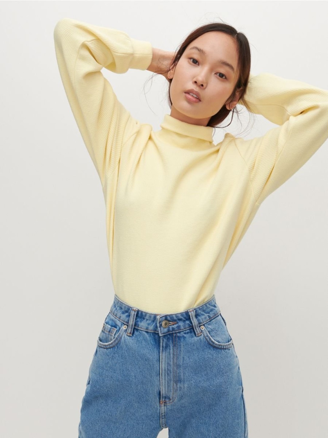 Водолазка Reserved, «Галерея», Лиговский пр., 30а, «Сити Молл», Коломяжский проспект, 17, 1 299 руб.