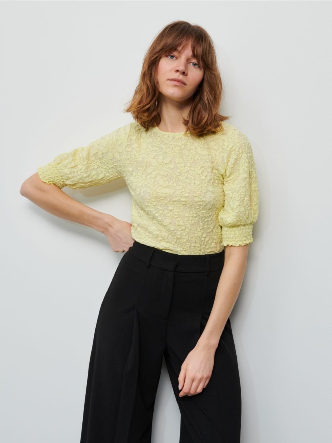 Джемпер Reserved, «Галерея», Лиговский пр., 30а, «Сити Молл», Коломяжский проспект, 17, 499 руб.