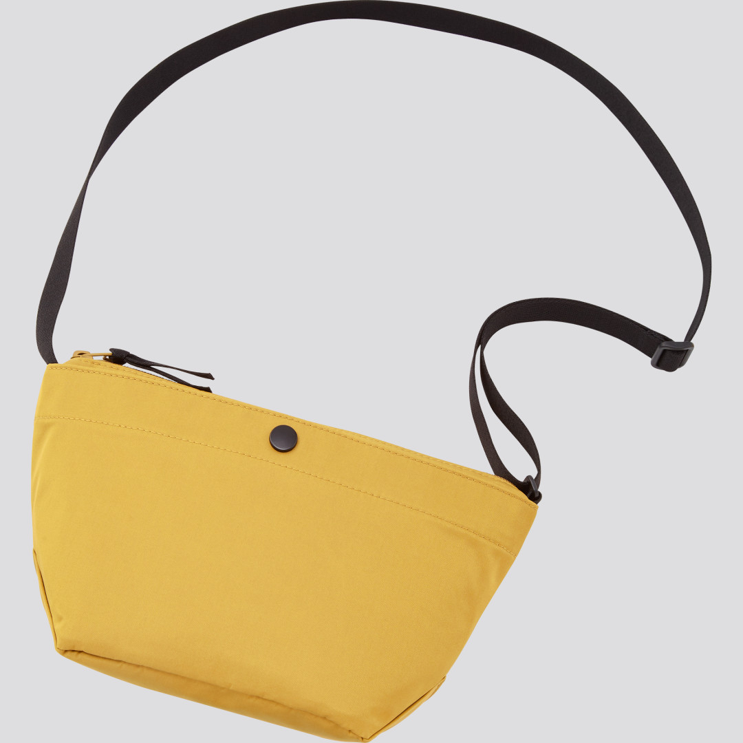 UNIQLO, «Галерея», Лиговский пр., 30а, Каменноостровский пр. 37, литера А, 999 руб,