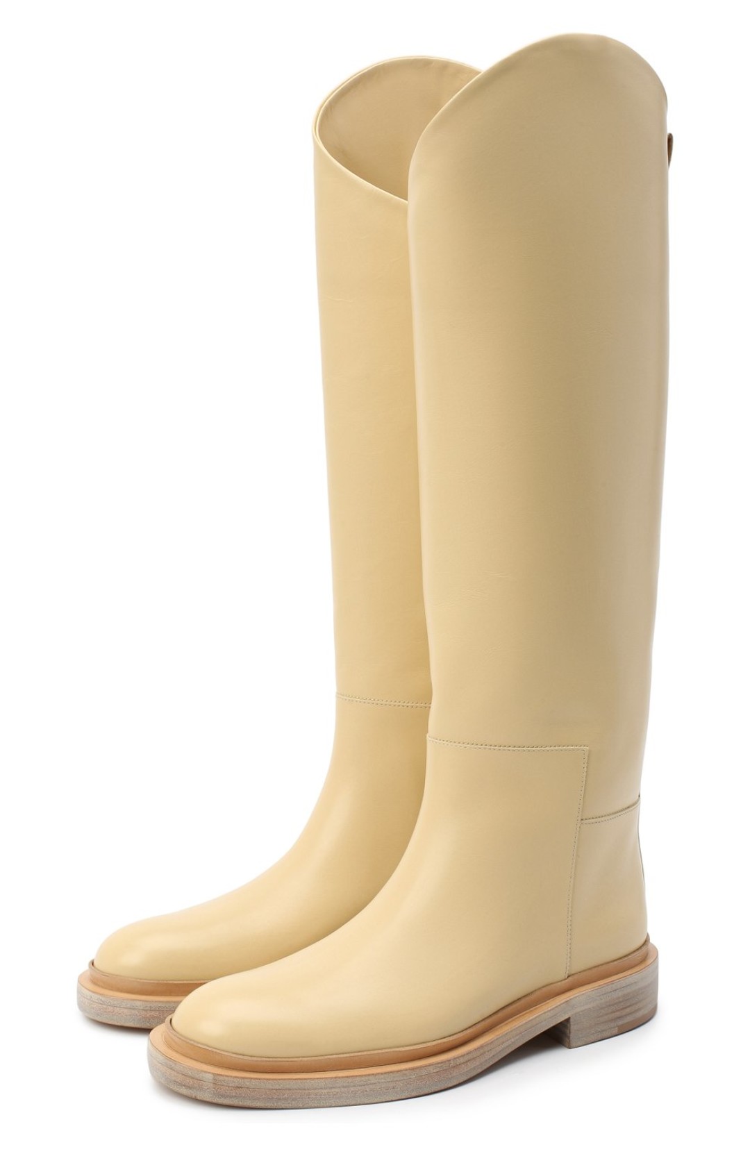 Сапоги Jil Sander, ДЛТ, ул. Большая Конюшенная, 21-23, 111 500 руб.