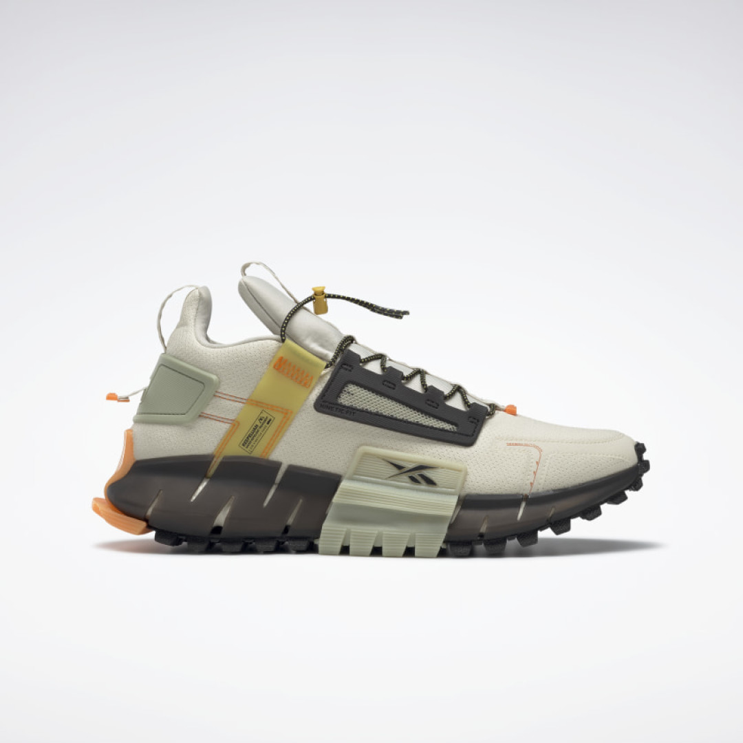 Утепленные кроссовки Reebok ZIG KINETICA EDGE, «Галерея», Лиговский пр., 30а, 10 999 руб.