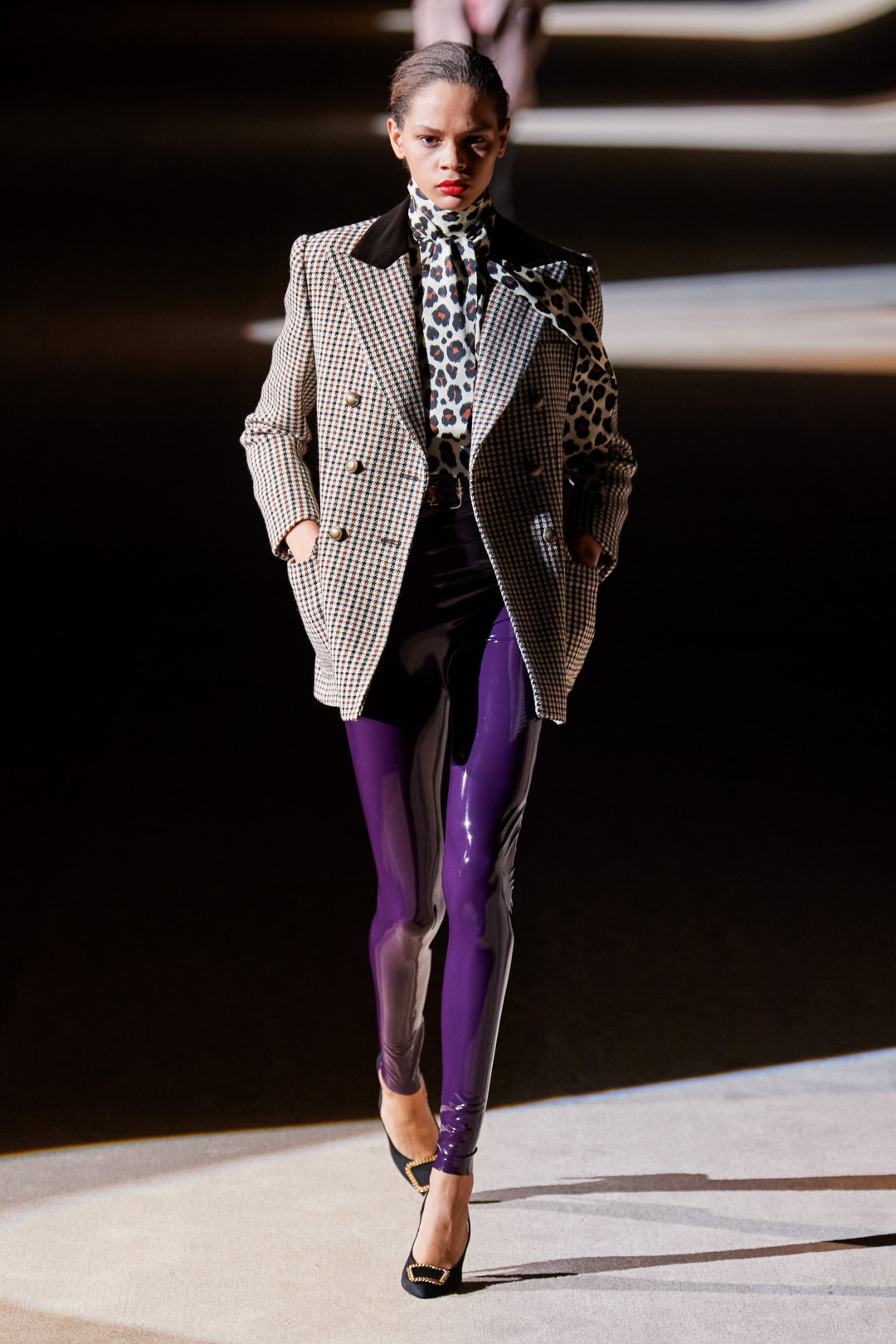 Показ Saint Lauren