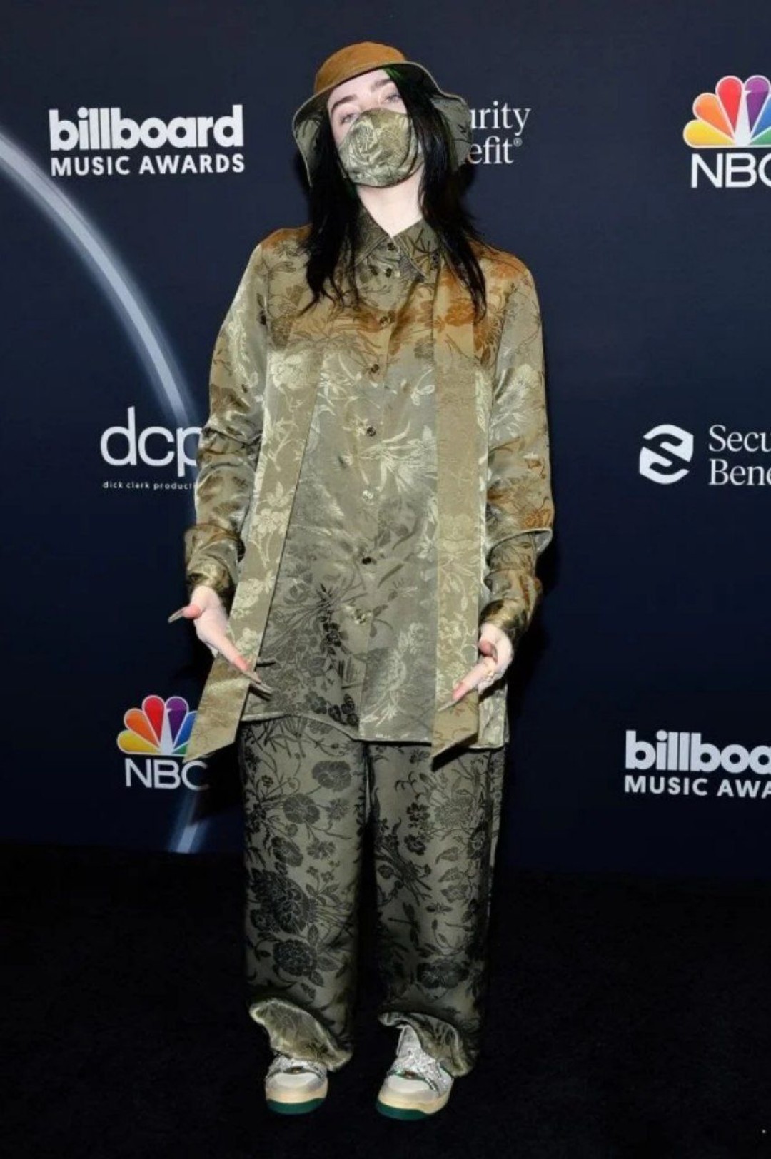 Билли Айлиш в Gucci