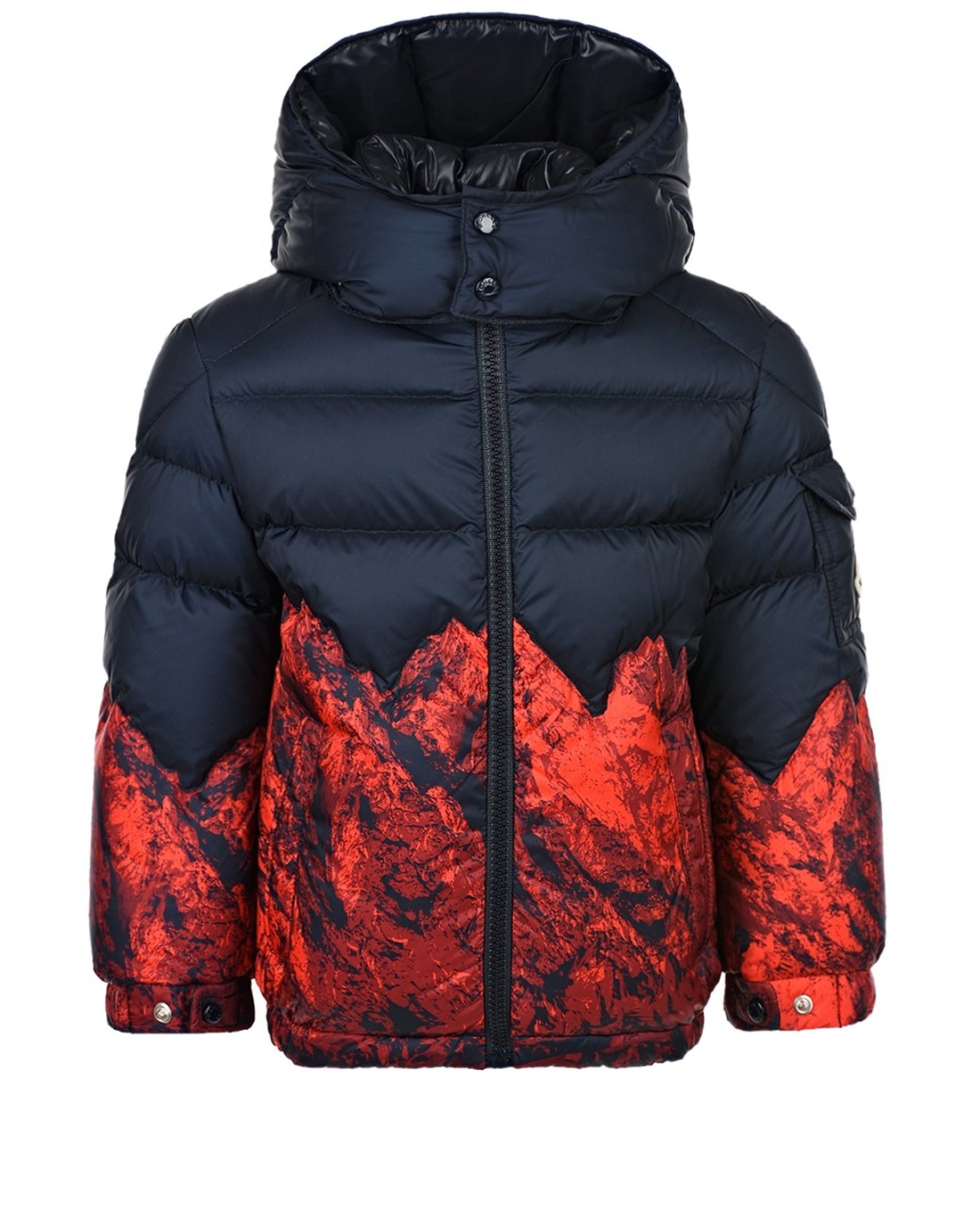 Moncler, 68 000 руб.