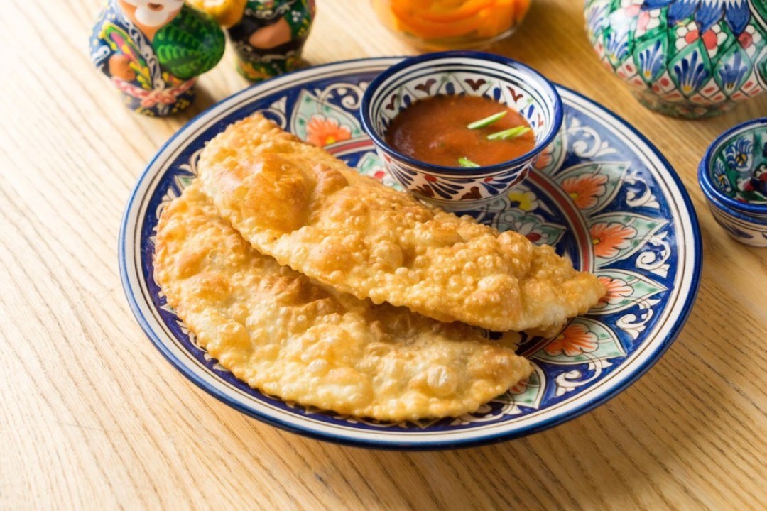 Чебурек с сыром