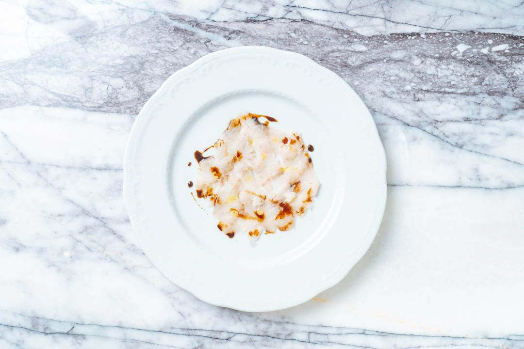 Крудо из сибаса