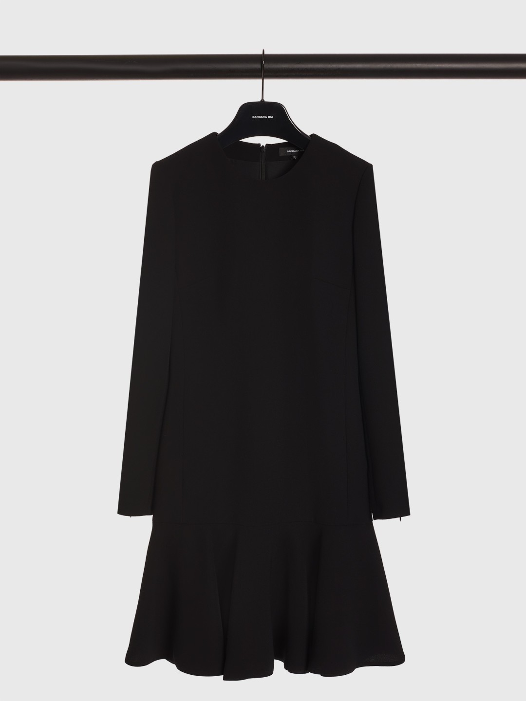 Платье Barbara Bui, «У красного моста», наб. реки Мойки, 73, 41930 руб.