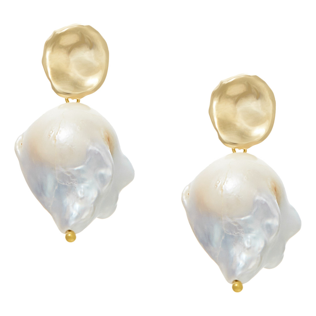 Серьги Seed Bead, Poison Drop, «У красного моста», наб. реки Мойки, 73, 4 100 руб.