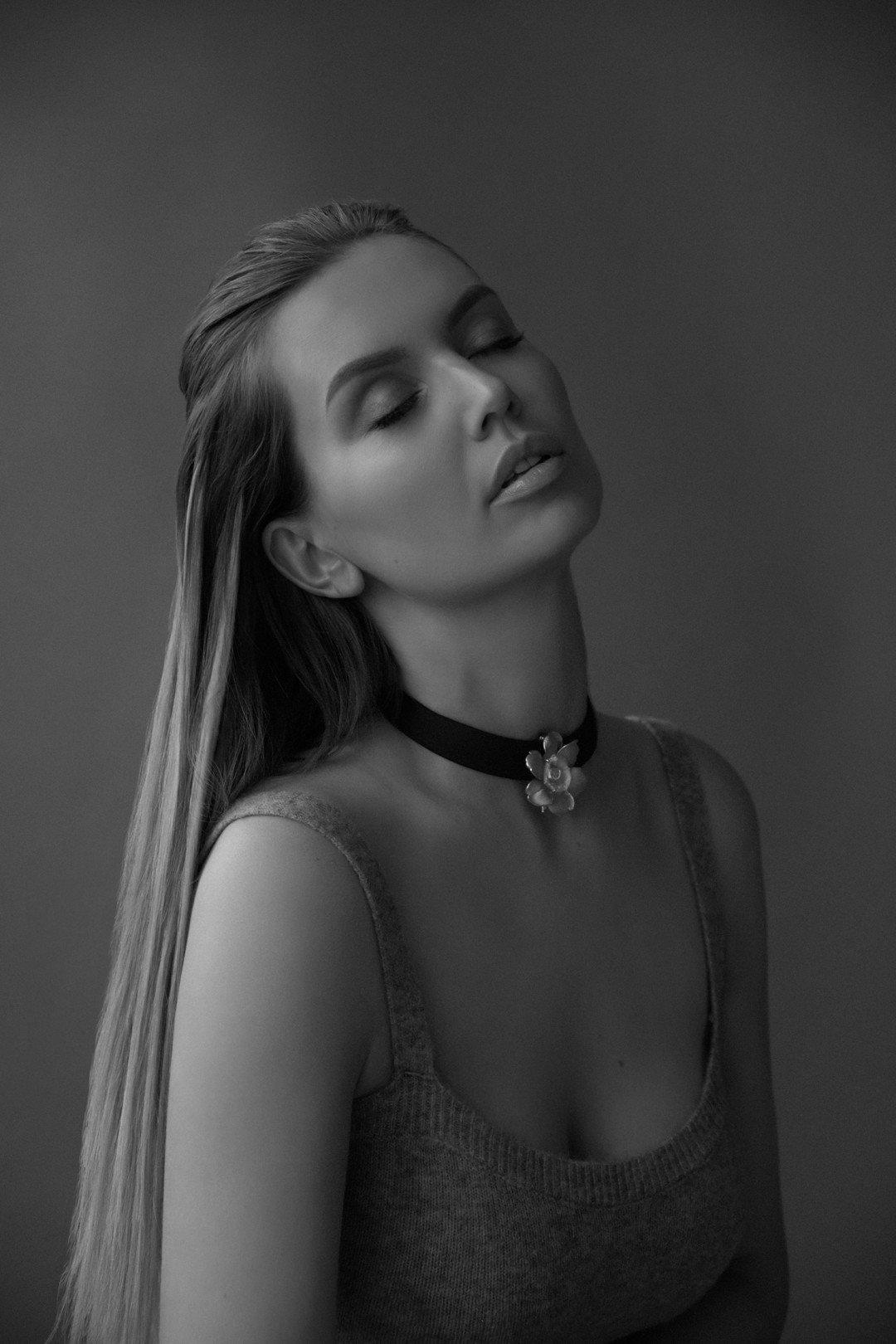 Колье-брошь Carrera y Carrera Gardenias («Эталон»)