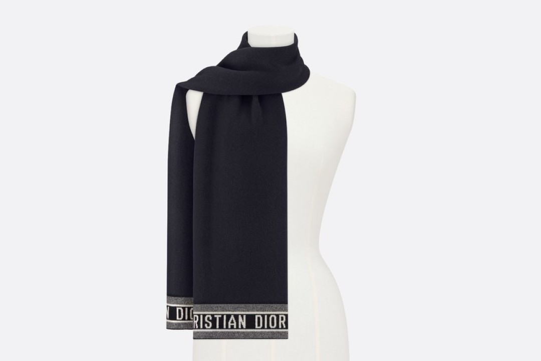 Шарф из кашемира Dior, Невский пр., 113/4