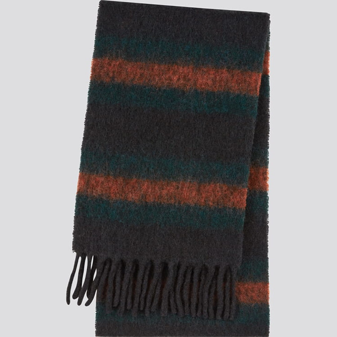 Шарф UNIQLO x JW Anderson, Uniqlo, «Галерея», Лиговский пр., 30а, Каменноостровский пр. 37, литера А, 999 руб.