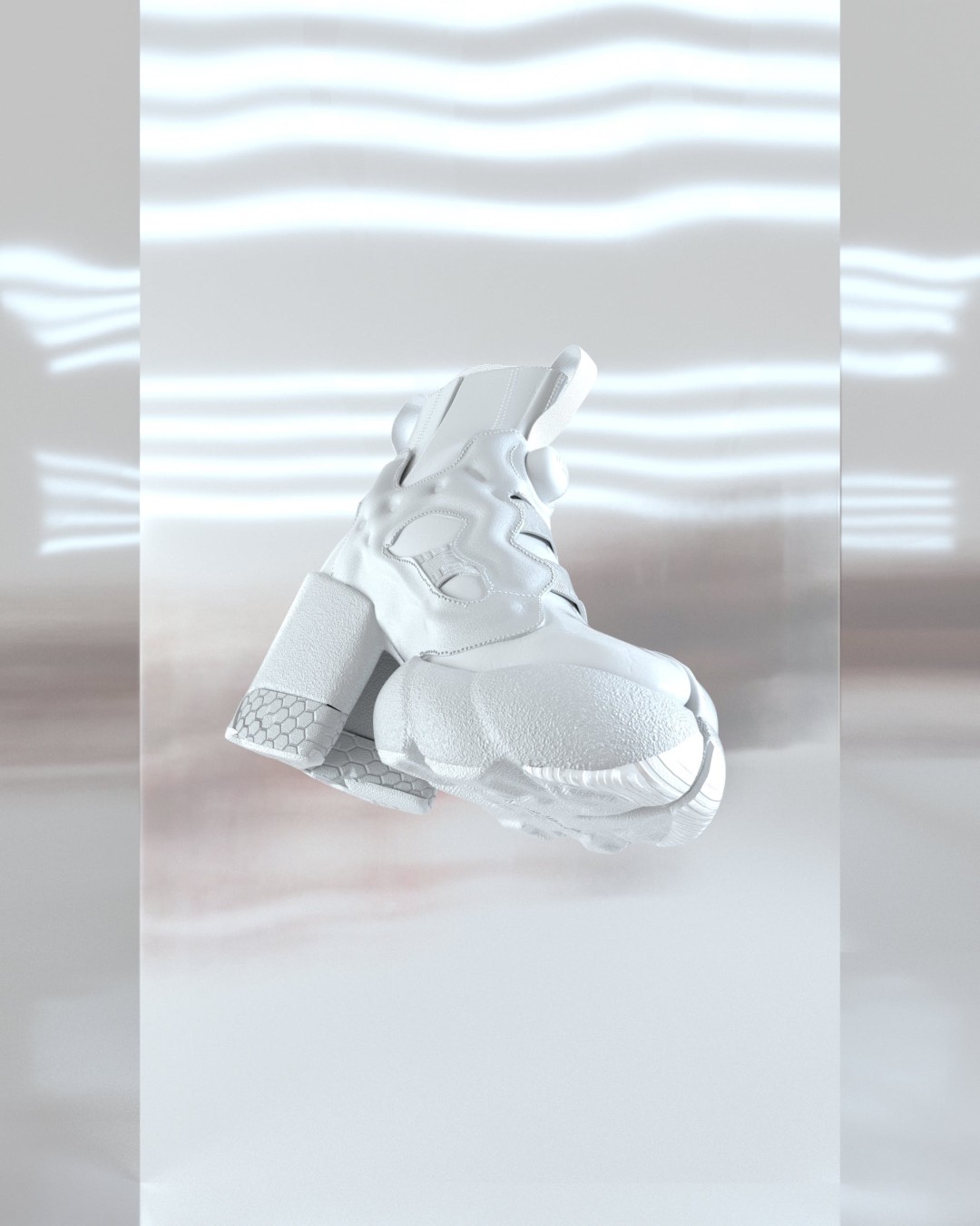 Кроссовки-таби Reebok x Maison Margiela, онлайн на сайте ЦУМа