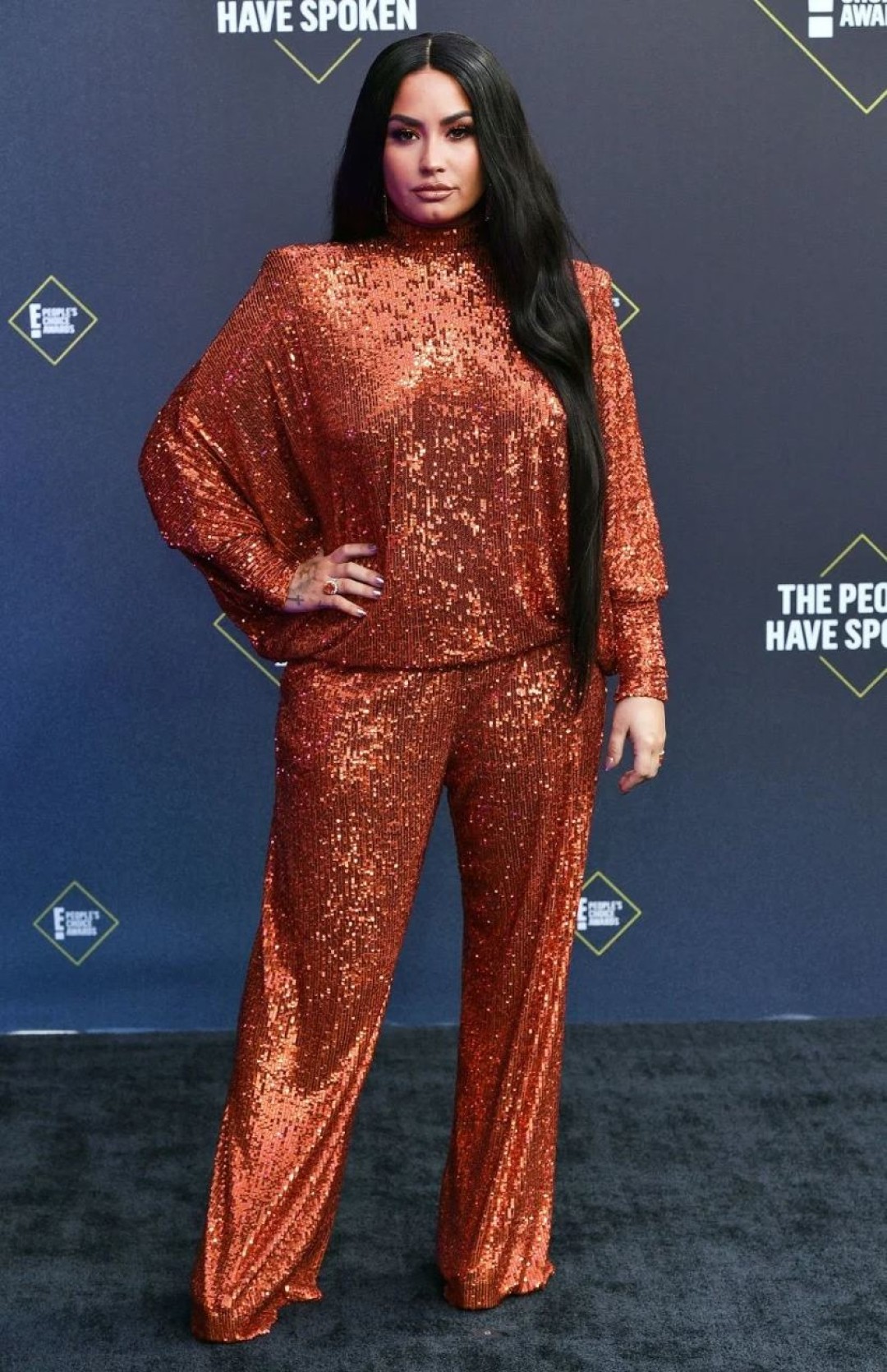 Деми Ловато