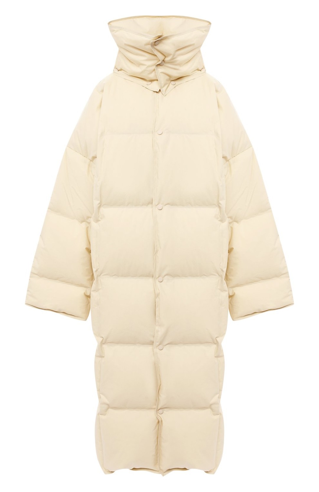 Bottega Veneta, ДЛТ, ул. Большая Конюшенная, 21-23, 232 500 руб.