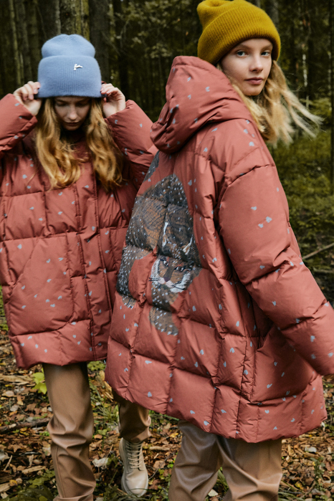 Пуховик с принтом на спине, 21 999 руб.