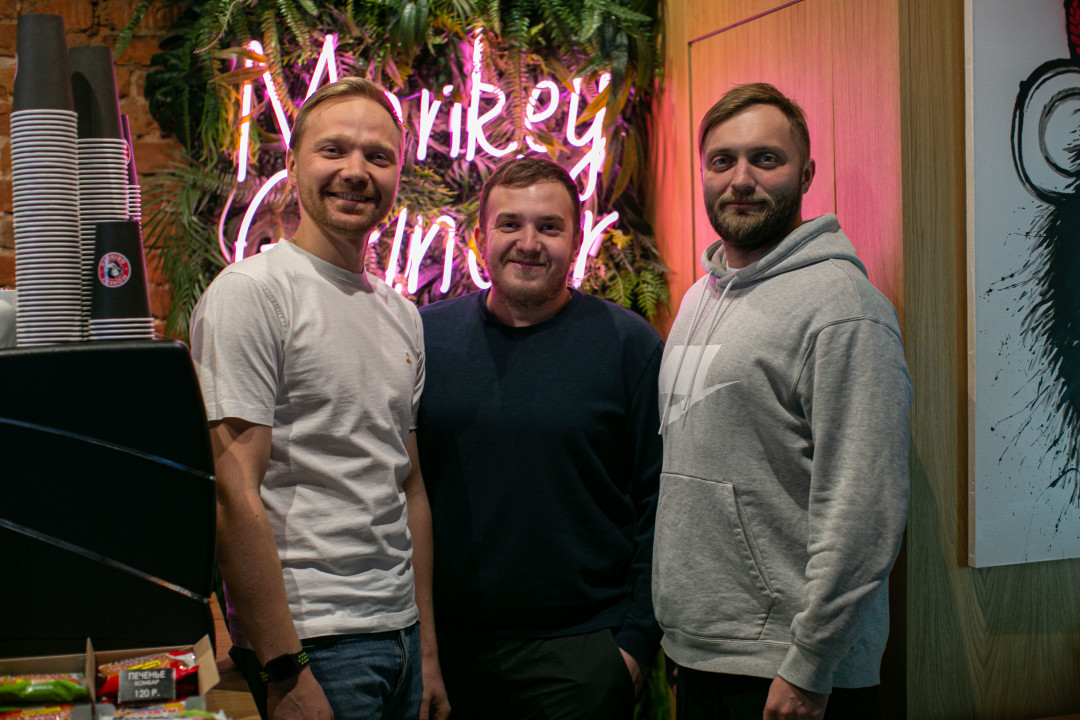 Совладелец Monkey Grinder в Уфе Станислав Куртышев, управляющий Вадим Масальский, совладелец Кирилл Федотов