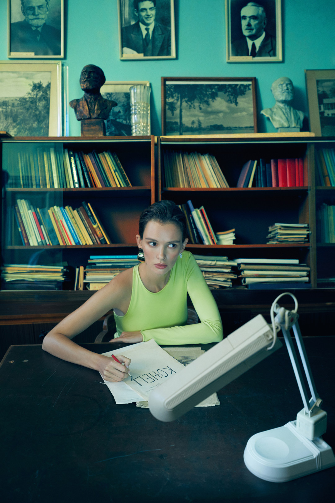 Платье Diane von Furstenberg, серьги Celine (все — ДЛТ)