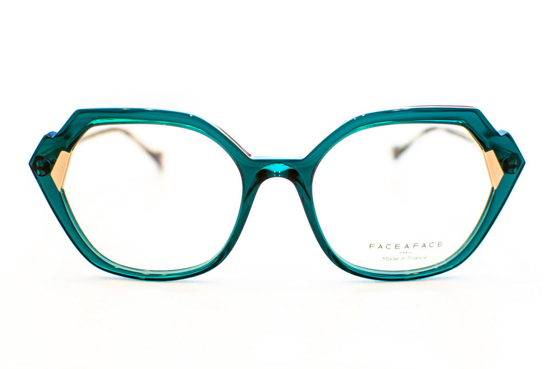 Face a face, 27 990 ₽