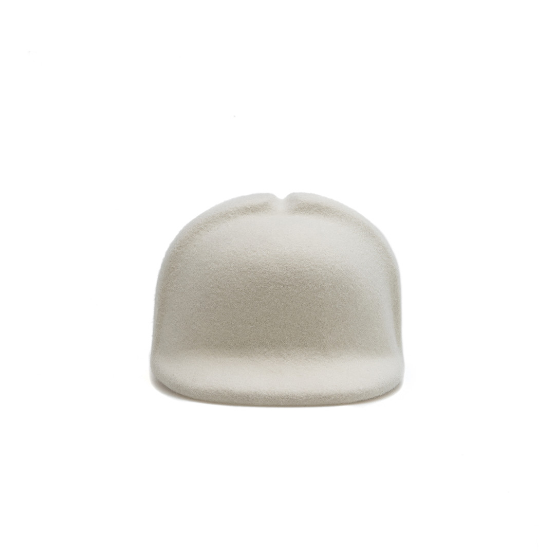 Ушанка из фетра Cocoshnick, наб. реки Мойки, 58, 9 500 руб.