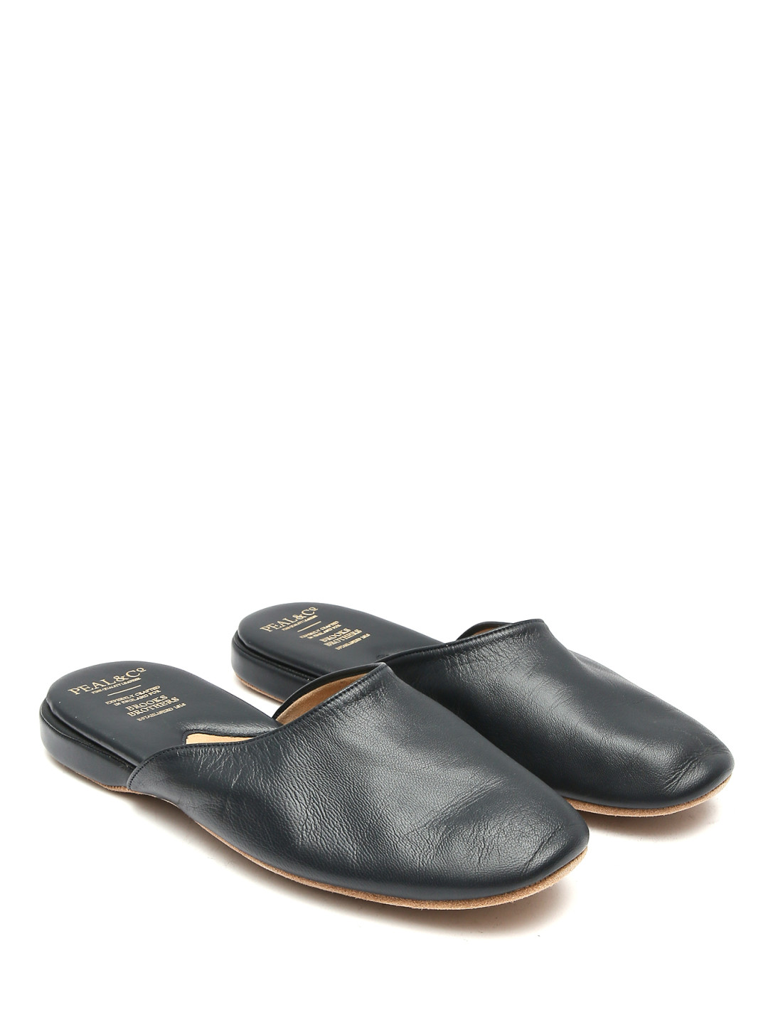 Тапочки из кожи Brooks Brothers, 19 650 руб.