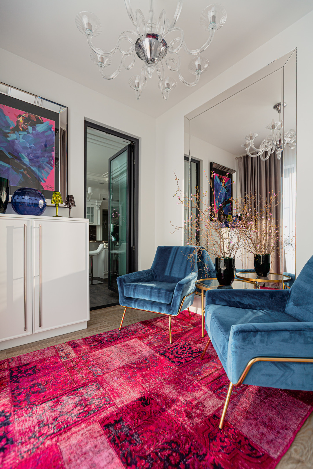 Ламинат премиум-класса высокой прочности с потрясающе реалистичной текстурой. Ковры — необходимый элемент современного модного интерьера (S-Classic)