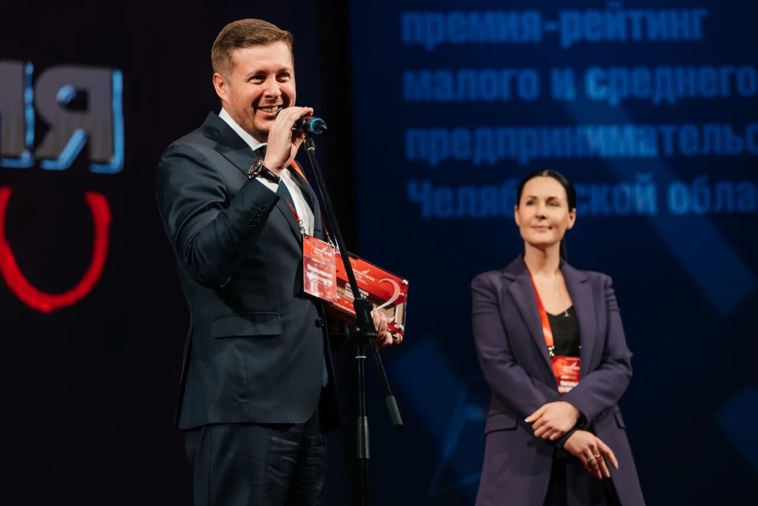 2-й строчке клиника Швейцарская стоматология, лидер категории "Медицинские услуги"