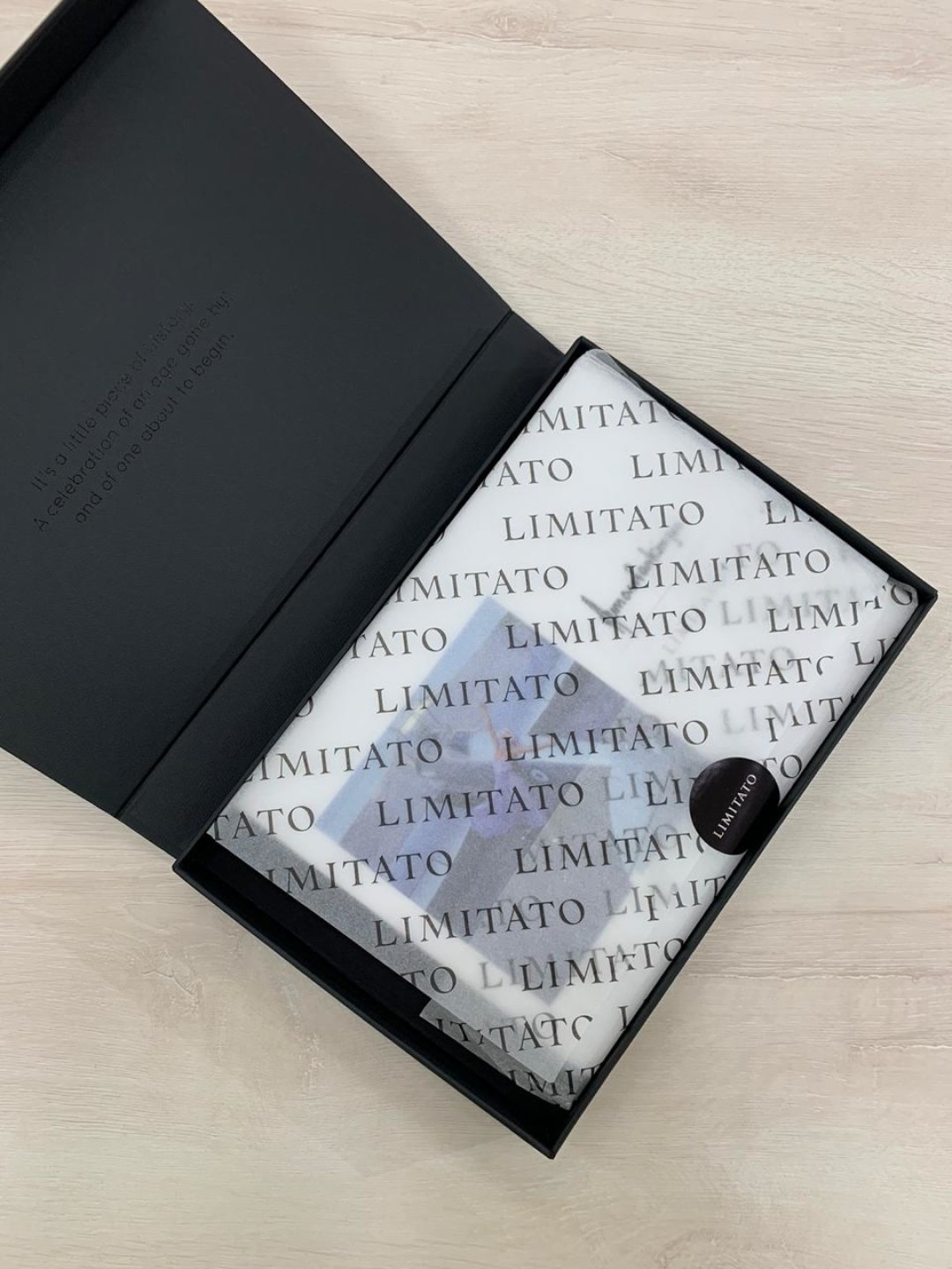 Футболки дерзкого концептуального шведского бренда #LIMITATO, бутик Bibs @bibsboutique