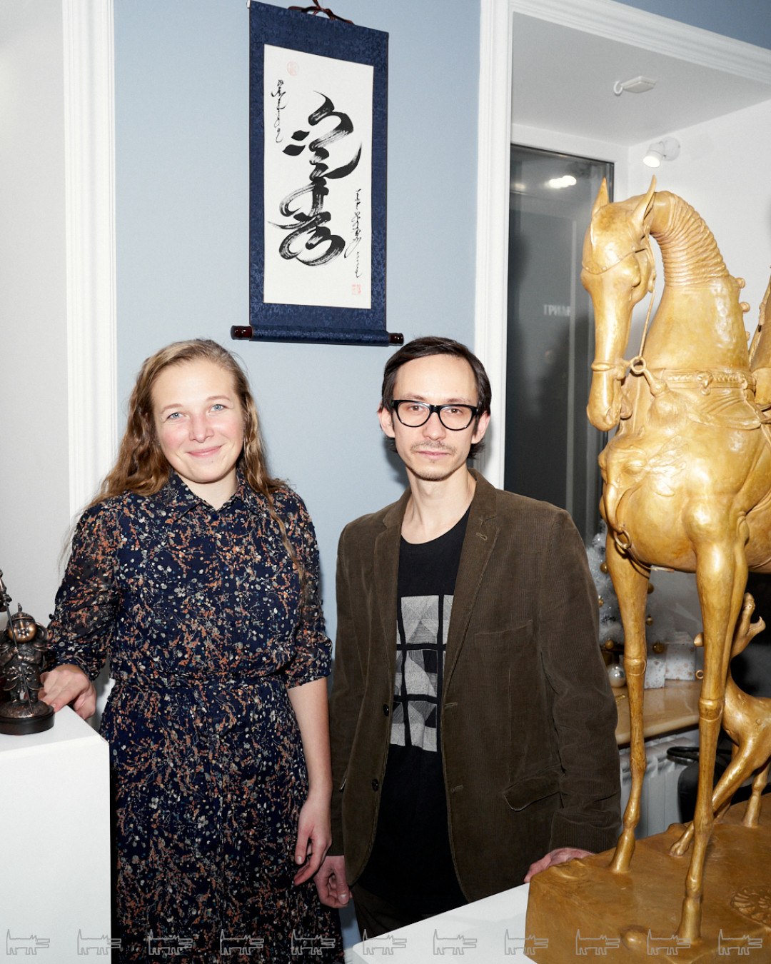 Алексей Симонов (художник, керамист) со спутницей