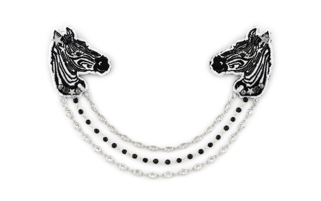 Брошь «Зебра»