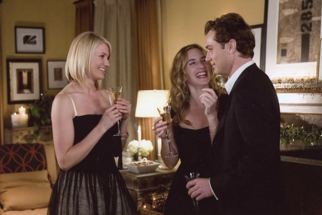 Романтическая комедия с Камерон Диас и Кейт Уинслет не оставит никого равнодушным. В Южной Калифорнии проживает женщина по имени Аманда Вудс. Она