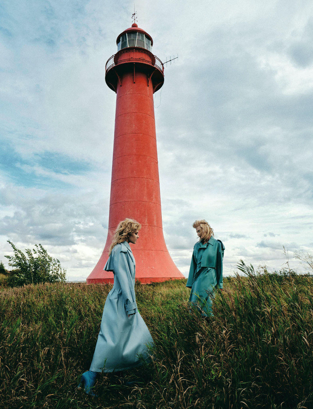 Рената Литвинова и Ульяна Добровская, октябрь 2020, фотограф: Абдула Артуев