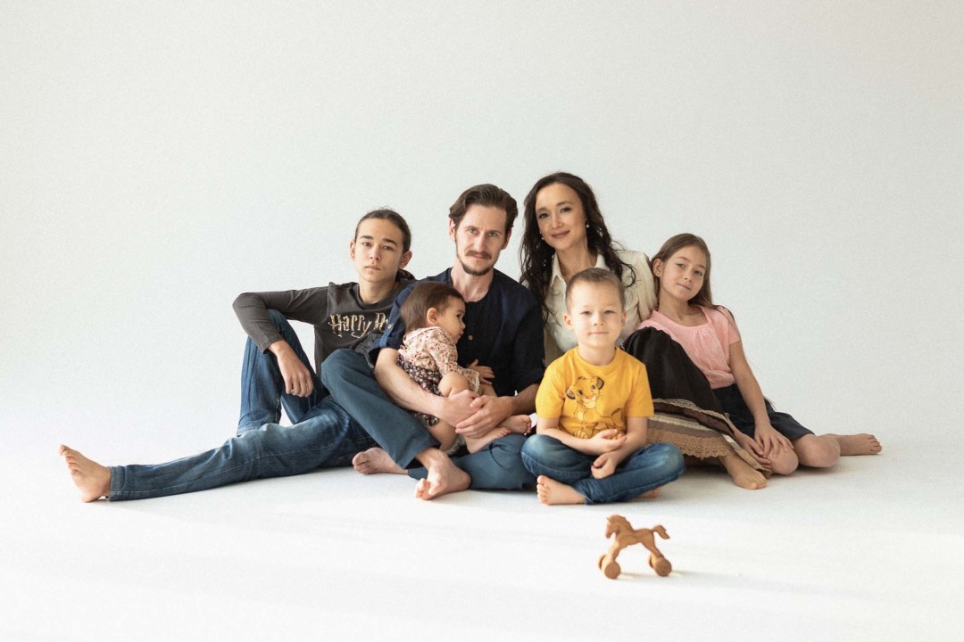 Рамзиль Нуриев с женой и детьми