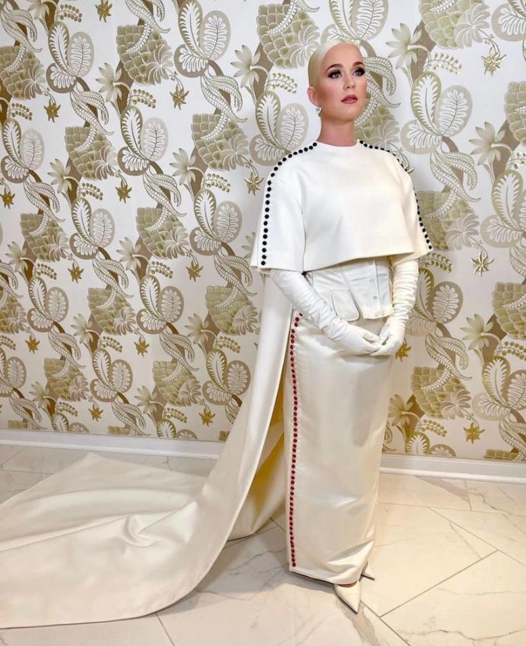 Кети Пэрри в Thom Browne