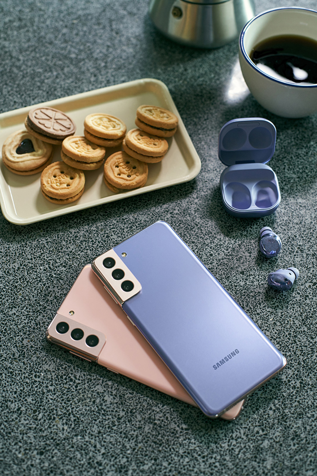 Galaxy S21, Galaxy Buds Pro