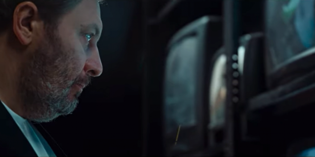 Эксклюзивная премьера второго фильма (“Ночная жизнь”) из многосерийного документального проекта Сергея Минаева о России девяностых. Проект выходит в