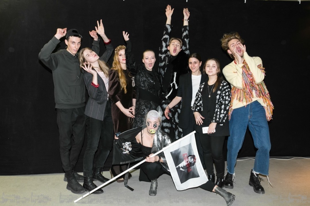 Победители проекта «Новые имена в моде-2018»: Рома Шарук, Ольга Матюхина, Дюша Васильева, Ди Багре, Алина Есенина, Влад Мартыненко, Луиза Алханашвили