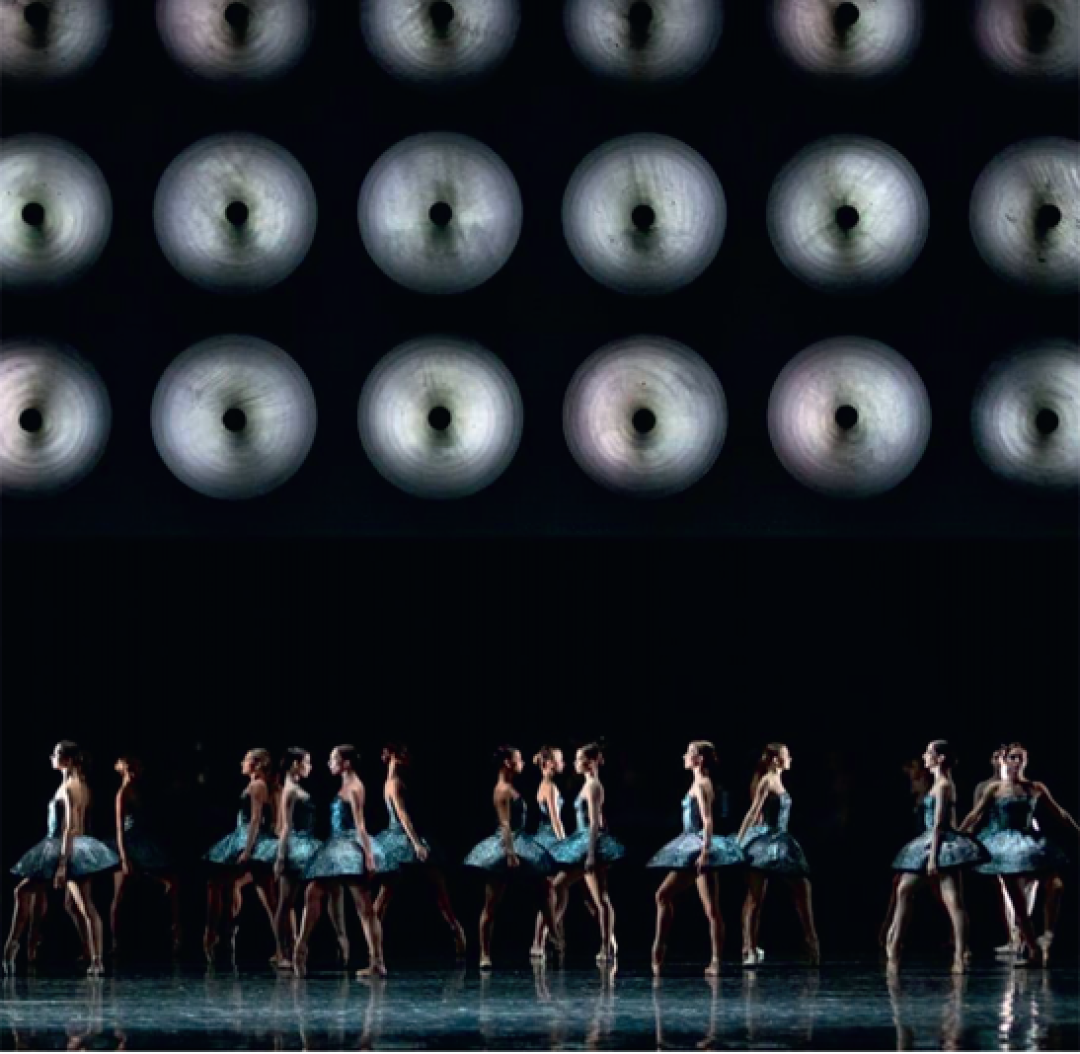 «Приказ короля» Вячеслава Самодурова. Художник по свету Константин Бинкин