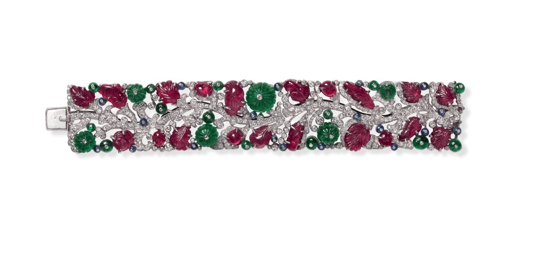 Браслет Tutti Frutti Cartier, Нью-Йорк, специальный заказ, 1928 г. Платина; бриллианты старинной и одинарной огранки; резные рубины, рубиновые