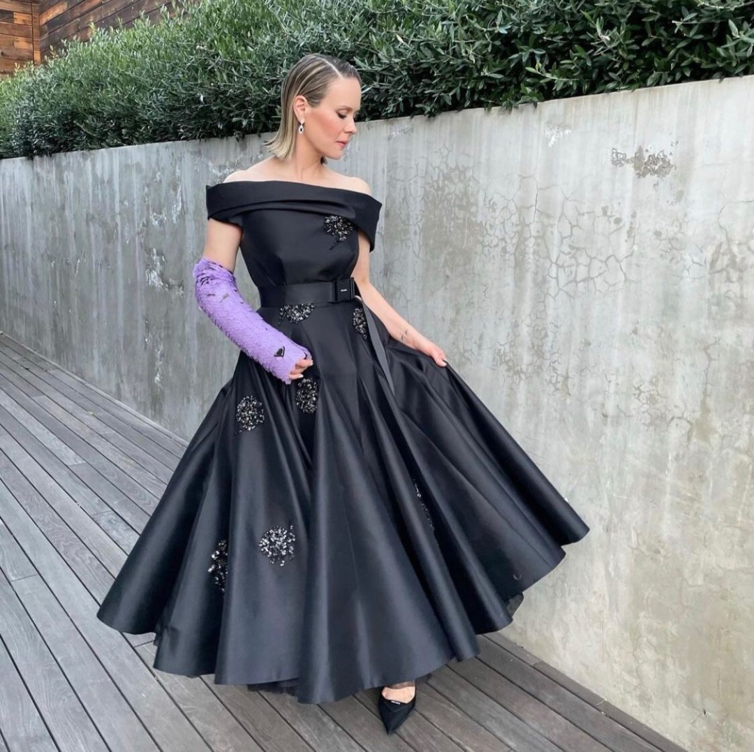 Сара Полсон в Prada