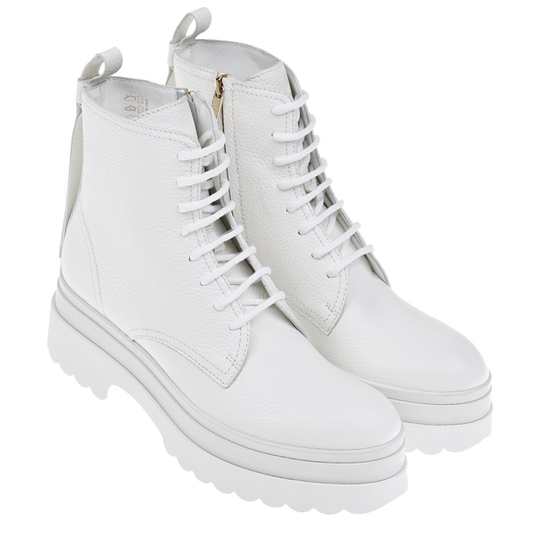 Ботинки Red Valentino, «Кенгуру», Московский пр., 193, Большой пр., 17, 49 000 руб.