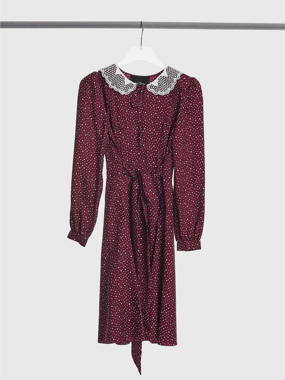 Платье Marc Jacobs, Au Pont Rouge, наб. реки Мойки, 73, 27 999 руб.