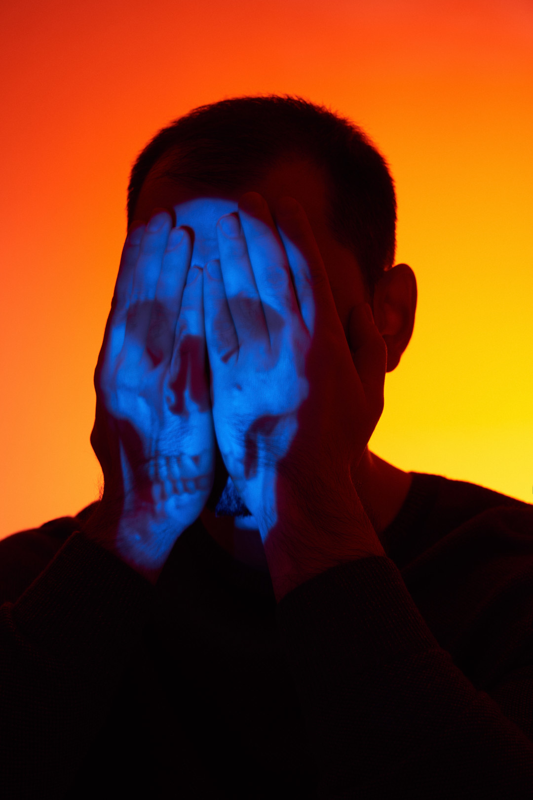 Джемпер, брюки Armata di Mare (все – Armata di Mare)