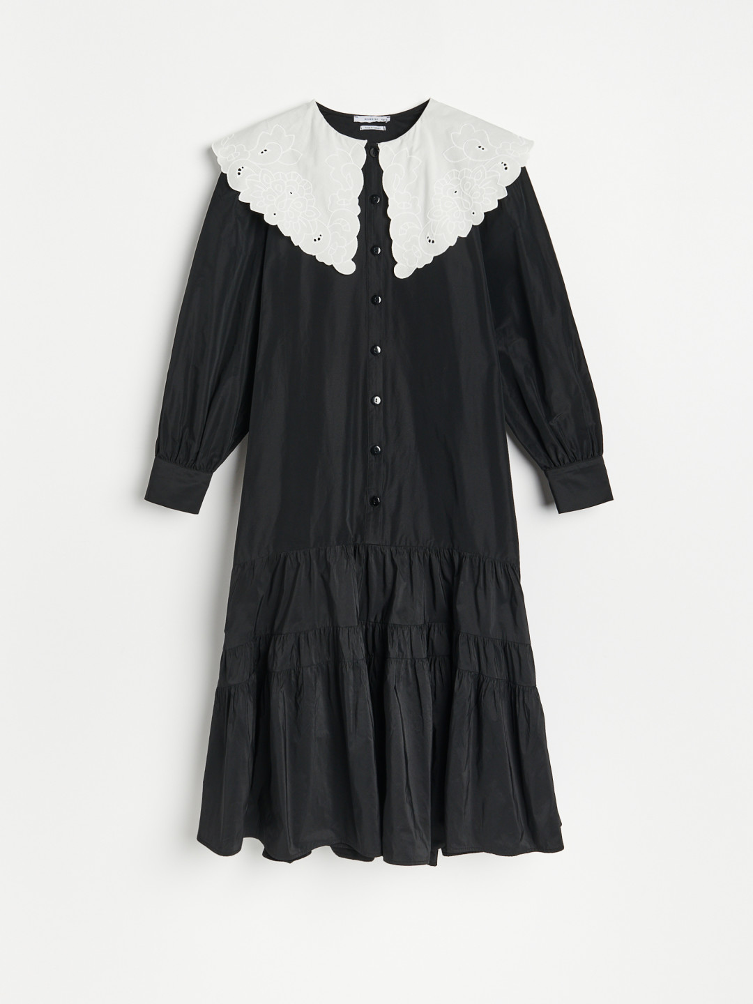 Платье, 1 999 руб.