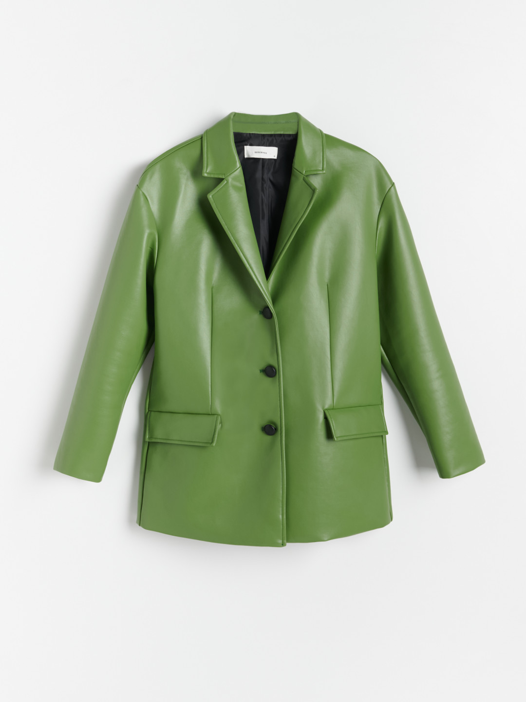 Блейзер из экокожи, 3 499 руб.