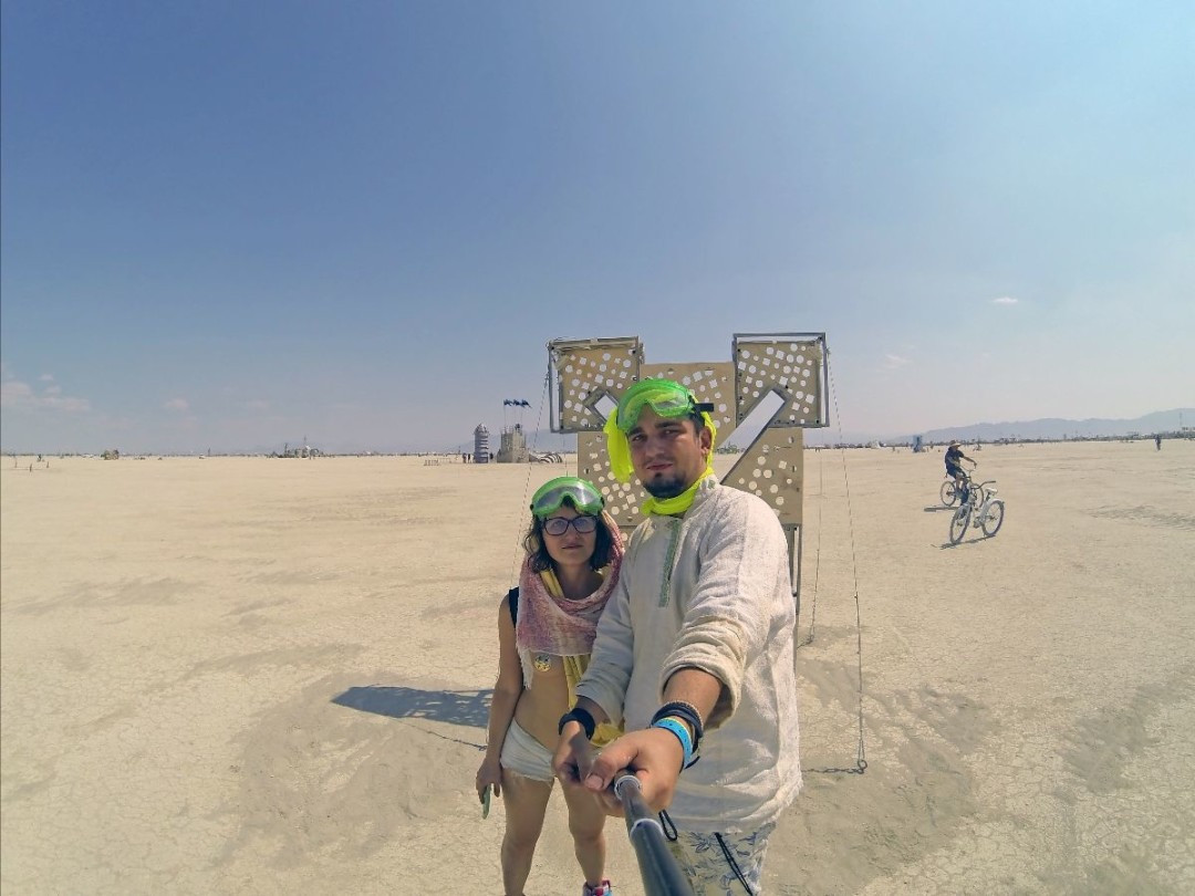 Станислав и Ирина Шминке в пространстве своей дебютной персональной выставки расскажут, что такое Burning Man, как выбрали их проект и что можно