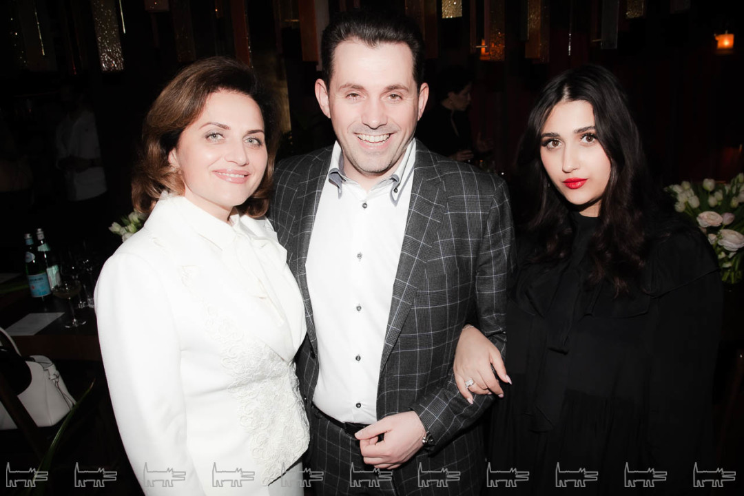 Светлана Гузь. Артем Гудченко, Анастасия Гузь