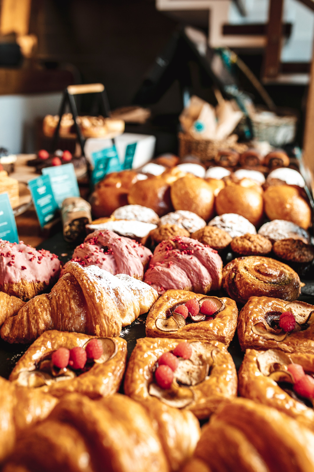 После обеда в Zurrahmat можно прихватить домой свежую выпечку